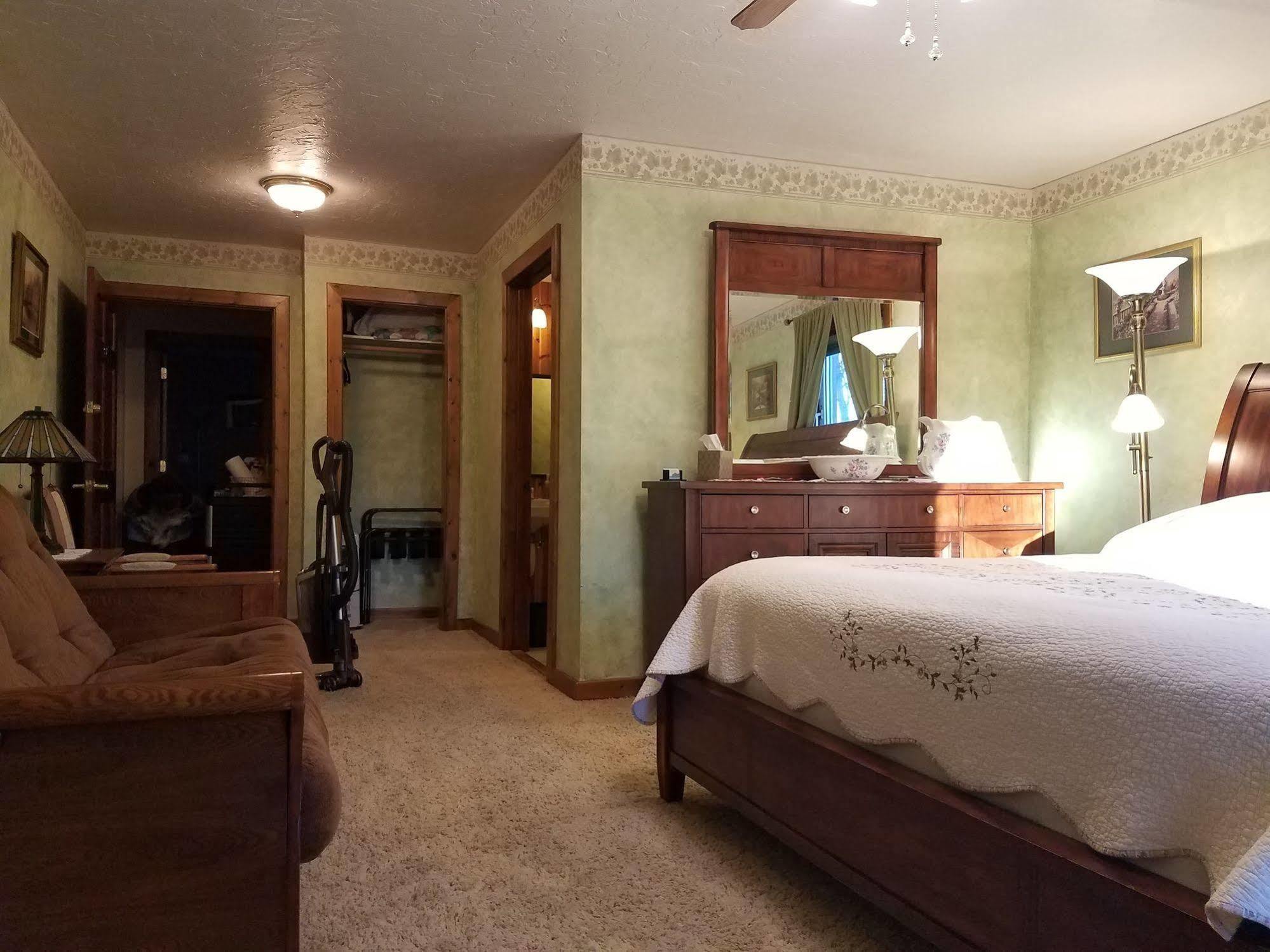 הילי Denali Touch Of Wilderness B&B מראה חיצוני תמונה