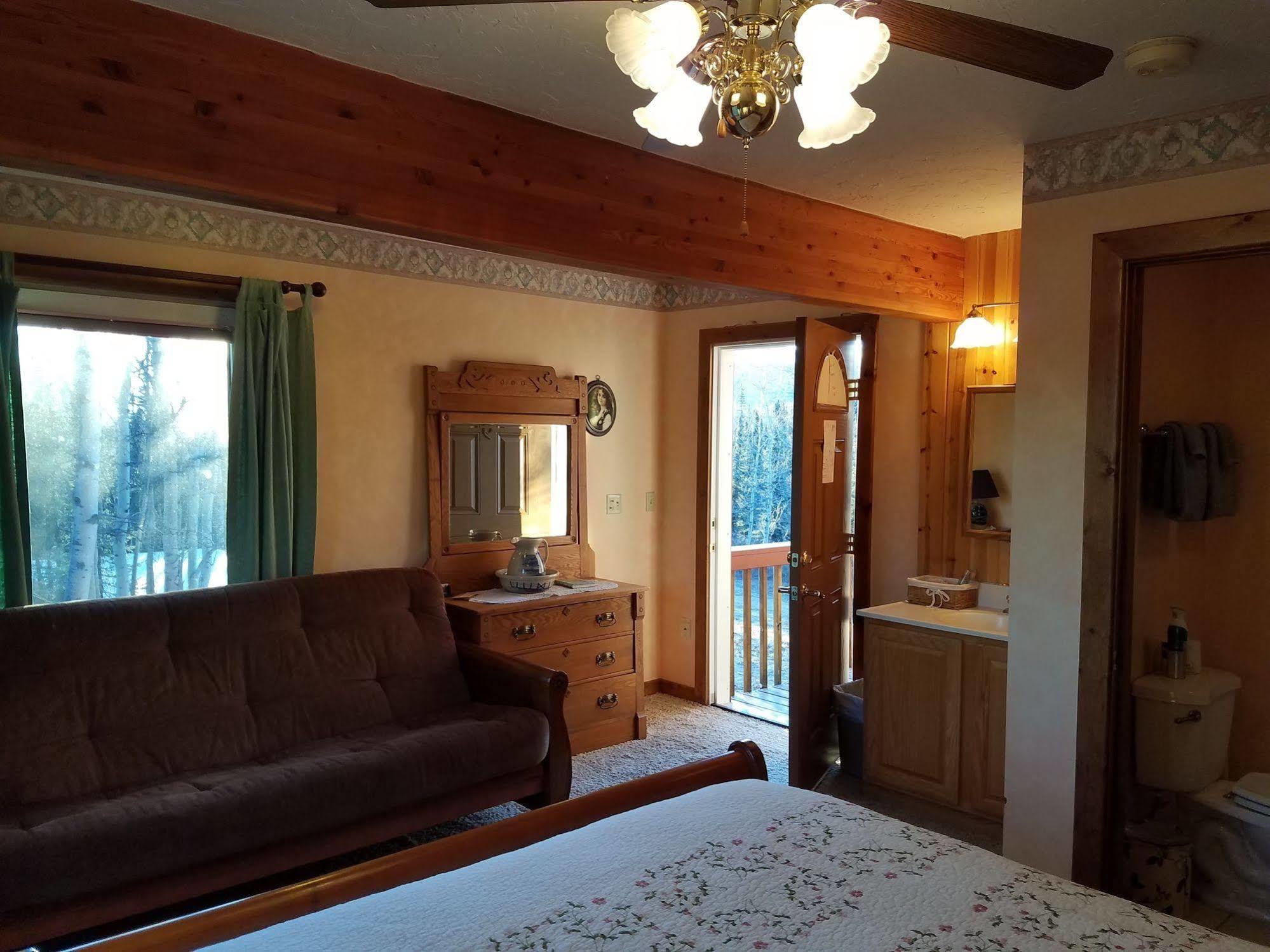 הילי Denali Touch Of Wilderness B&B מראה חיצוני תמונה